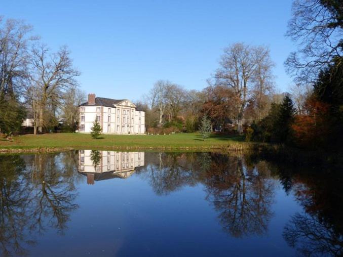 Appartement Édouard André dans château XIX ème Bracquetuit Exterior foto